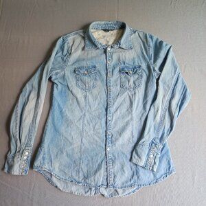g:21 jean shirt women's size L hard wash denim blue